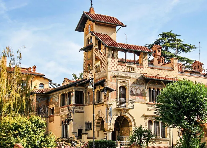 Coppedè Lovely Apartment